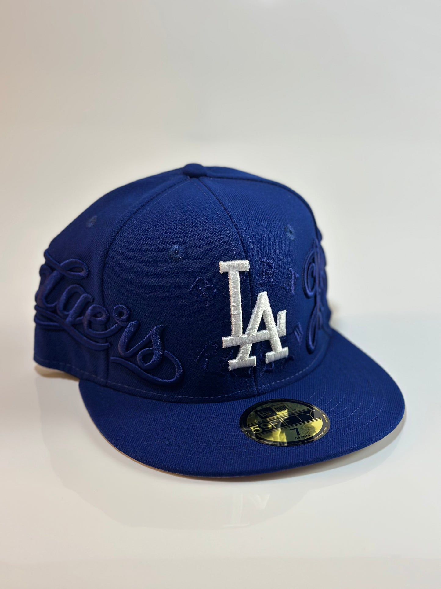 7 Fitted Caps