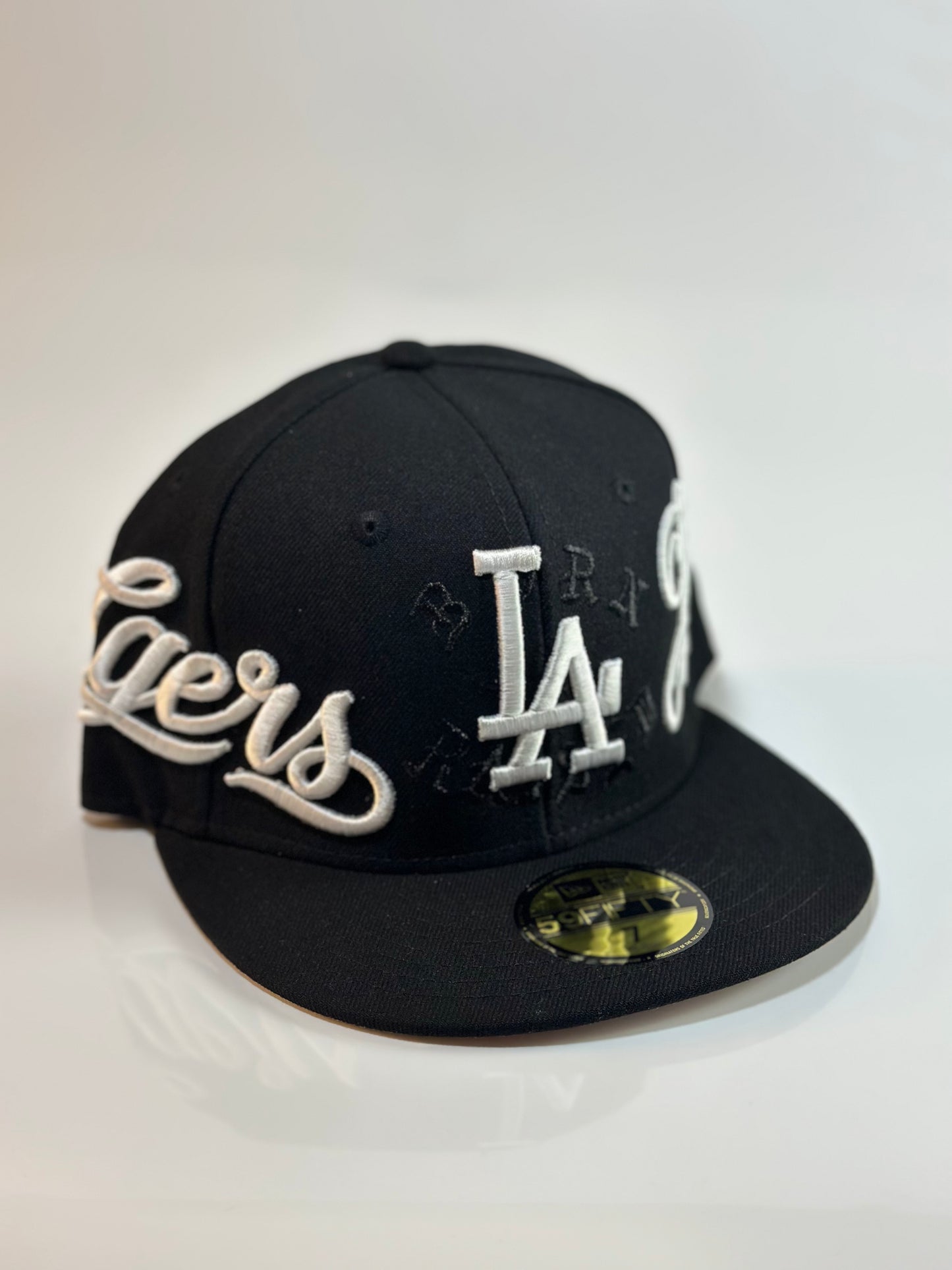 7 Fitted Caps