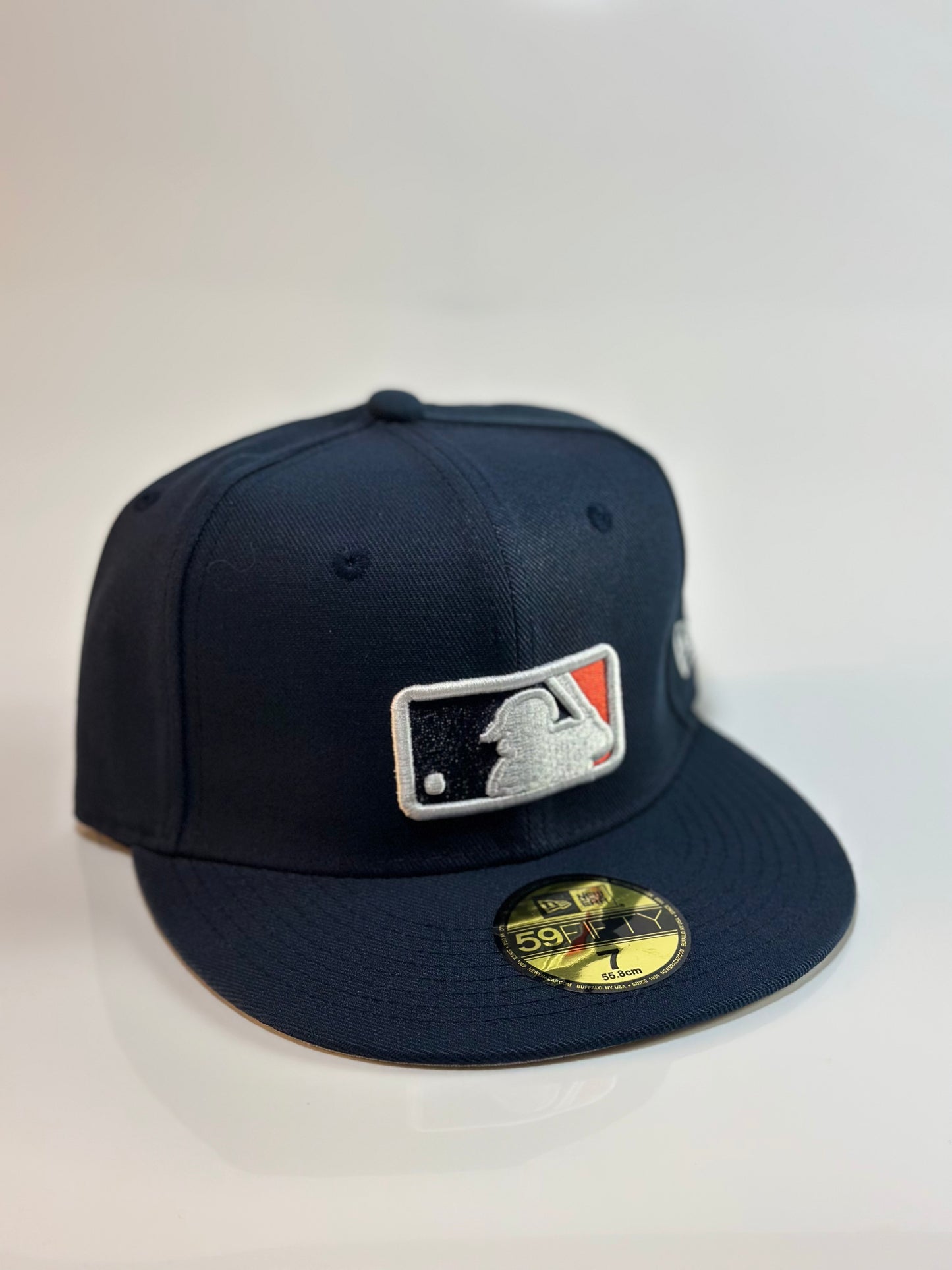 7 Fitted Caps