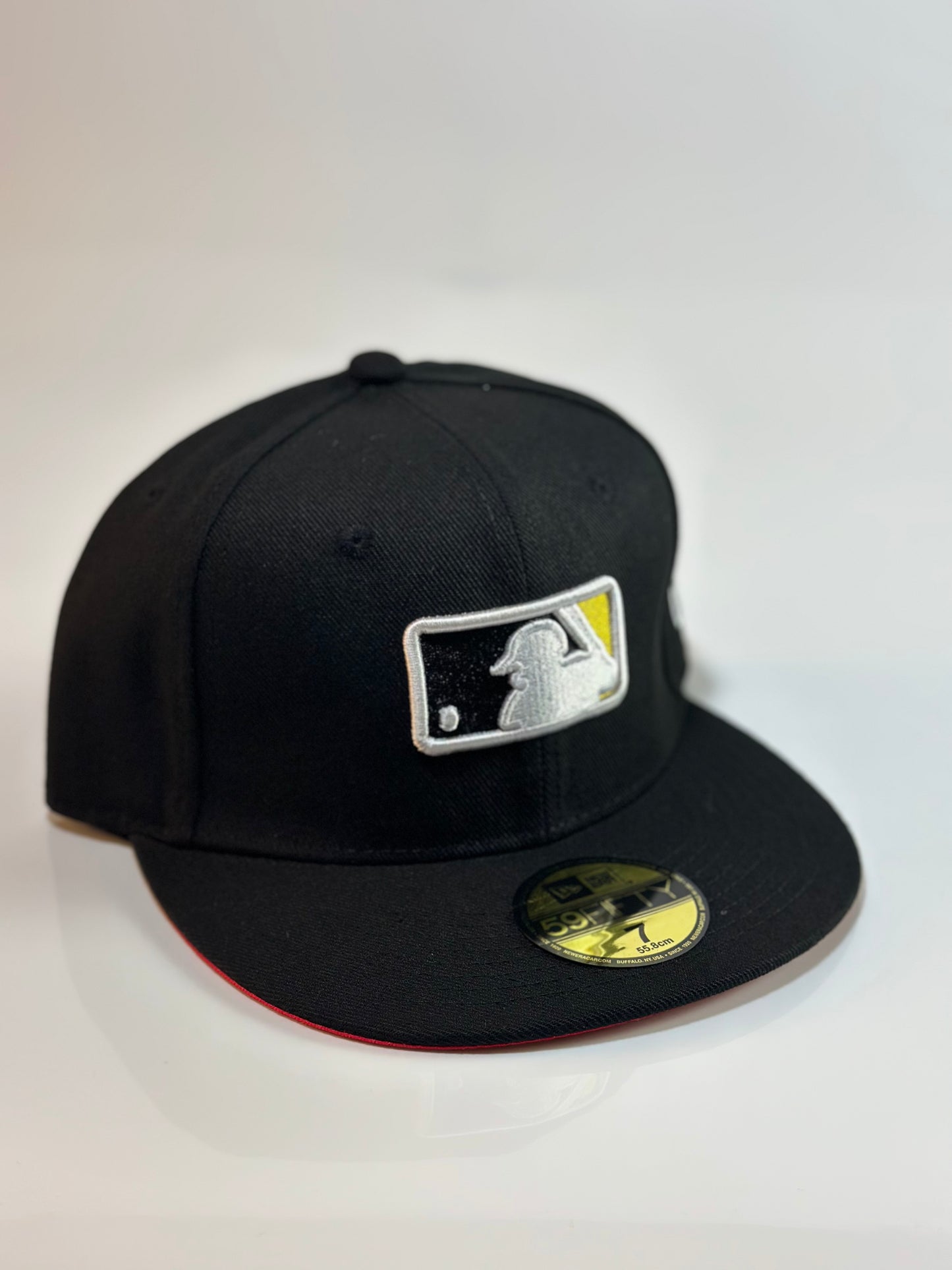 7 Fitted Caps