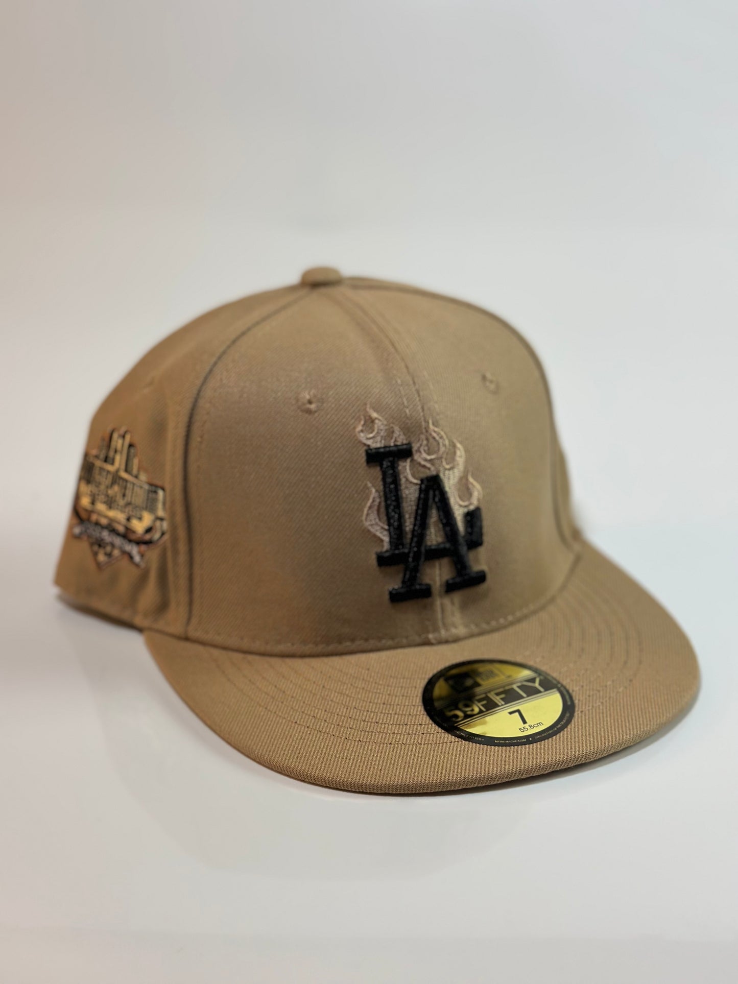 7 Fitted Caps