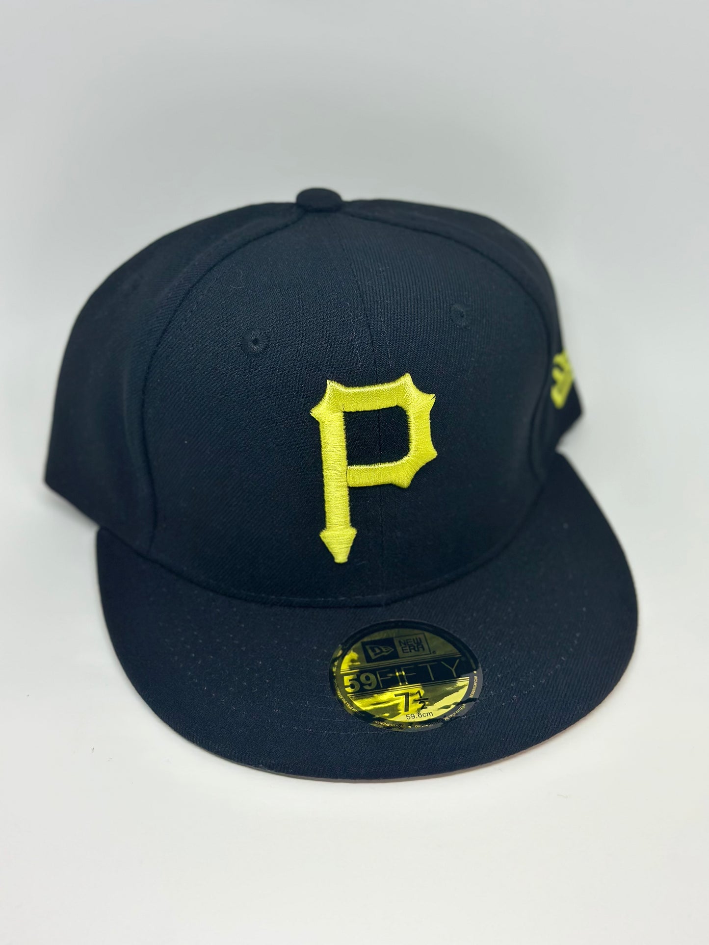 7 1/2 Fitted Caps